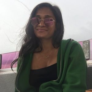 Meet your Posher, Ami